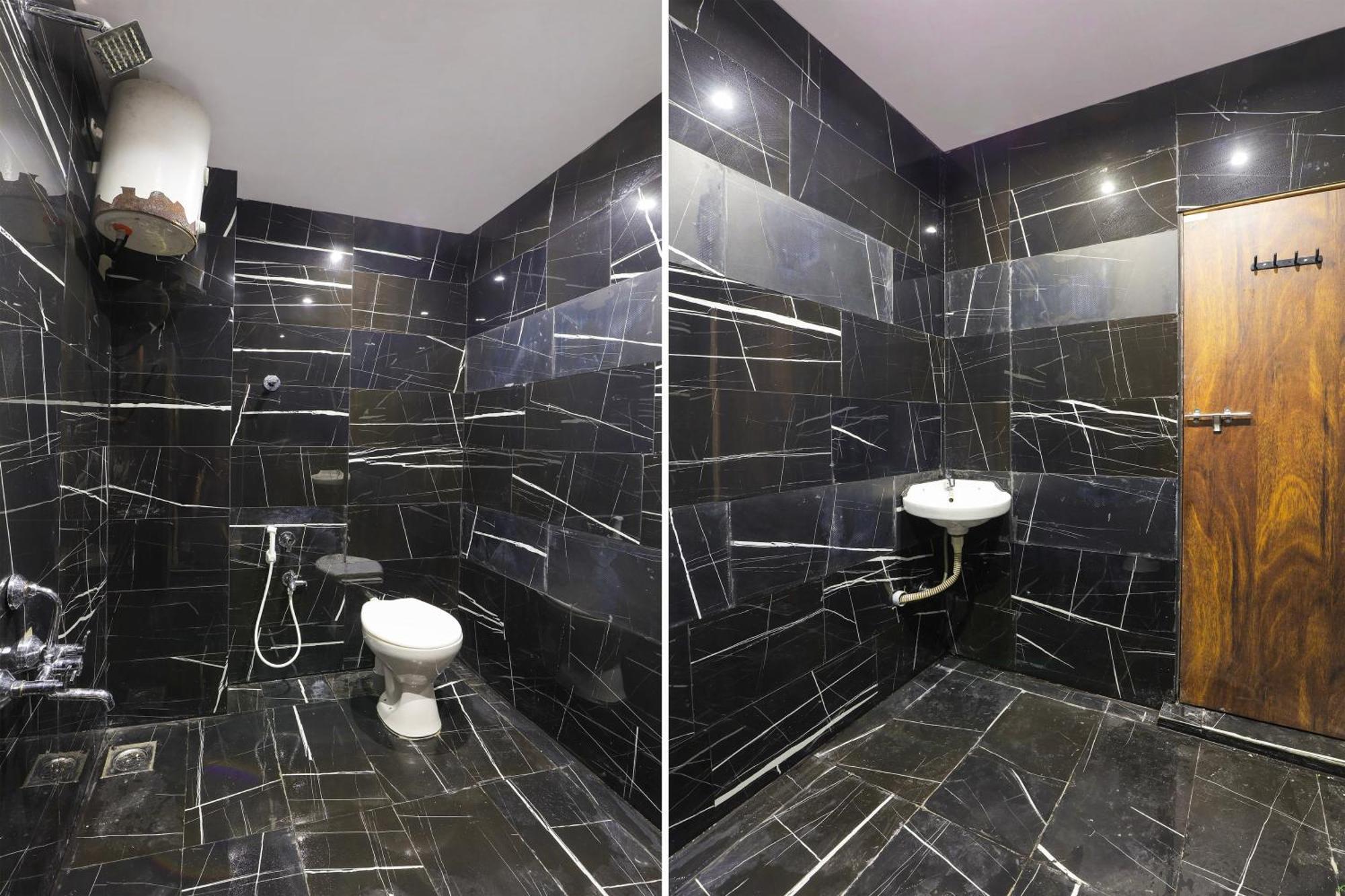 סוראט Hotel O Lotus Hotel מראה חיצוני תמונה